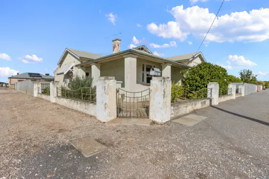 36 First Street, Minlaton, SA 5575