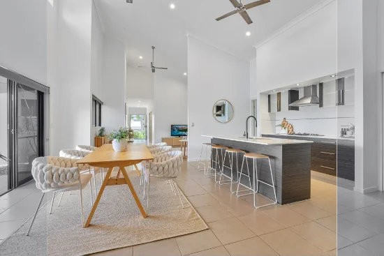 36 Flindersia Street, Redlynch, Qld 4870 - For Sale