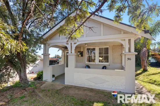 36 George Street, Junee, NSW 2663