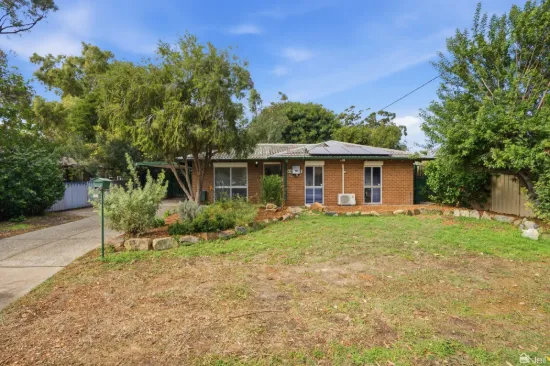 36 Gribble Avenue, Armadale, WA 6112