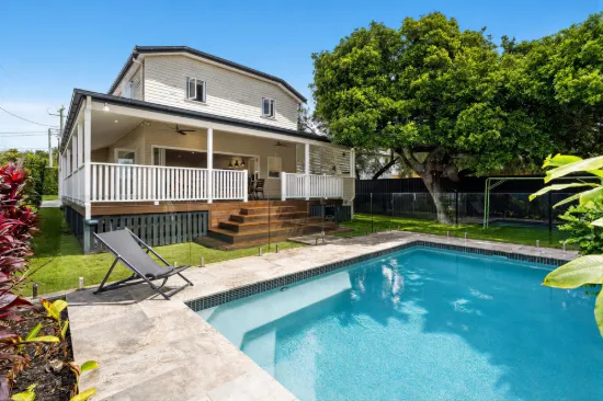 36 Hipwood Avenue, Coorparoo, Qld 4151