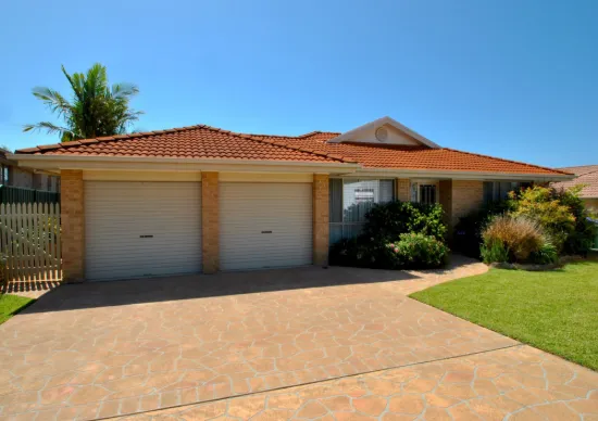 36 Hollingsworth Crescent, Callala Bay, NSW 2540