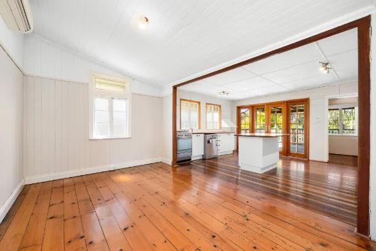 36 Lancaster Street, Coorparoo, Qld 4151