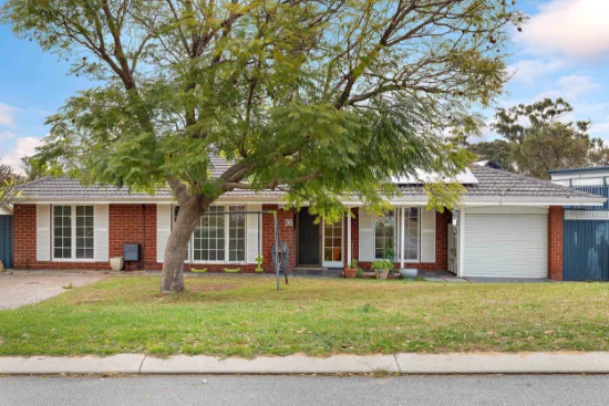 36 Lensham Place, Armadale, WA 6112 - For Sale
