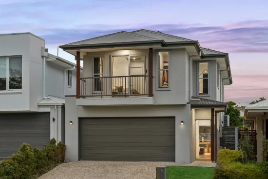 36 Lincoln Crescent, Upper Kedron, Qld 4055