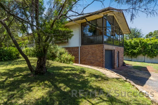 36 Mary Street, Mount Lofty, Qld 4350