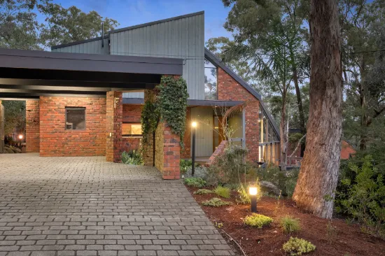 36 Meruka Drive, Eltham, Vic 3095