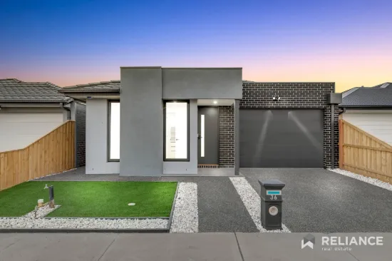 36 Mighty Road, Sunbury, Vic 3429