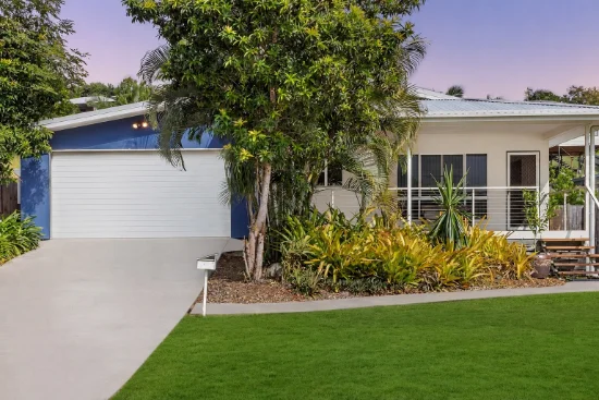 36 Parker Road, Cannonvale, Qld 4802