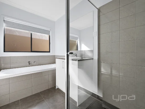 36 Scorpio Road, Weir Views, Vic 3338-Image