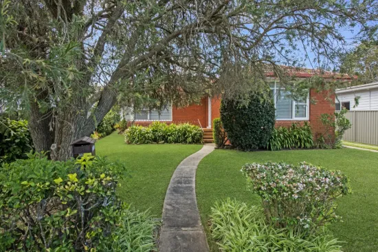 36 Seventh Avenue, Toukley, NSW 2263