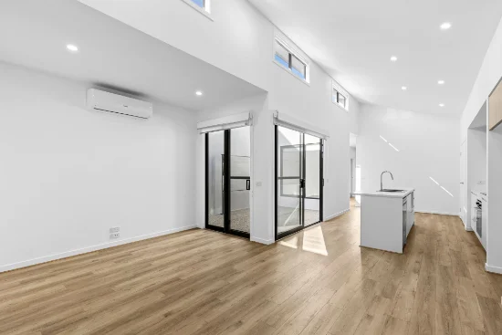 36 Sunlight Circuit, Lara VIC 3212-Image