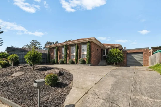 36 The Grange, Hampton Park, Vic 3976