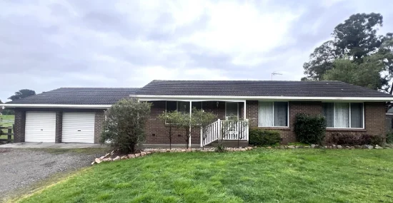 36 Thompsons Road,, Newborough, Vic 3825