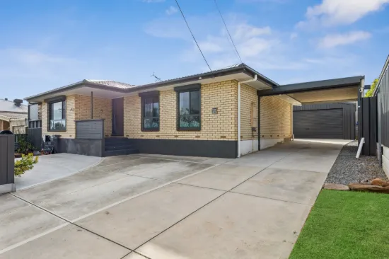 36 Trelawney Crescent, Huntfield Heights, SA 5163