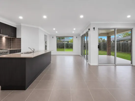 36 Waterfern Way, Ripley, Qld 4306-Image