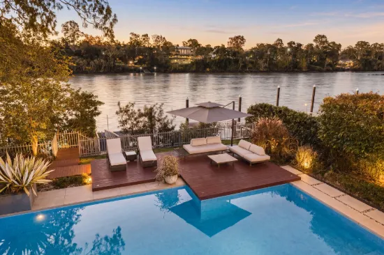363  Brisbane Corso, Yeronga, Qld 4104
