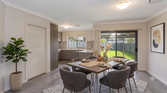 36B Mariana Cres, Lethbridge Park, NSW 2770
