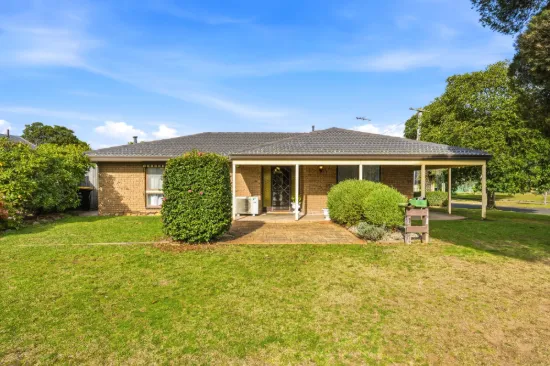 37 Alameda Drive, Sale, Vic 3850