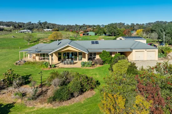 37 Alexandra Way, Table Top, NSW 2640