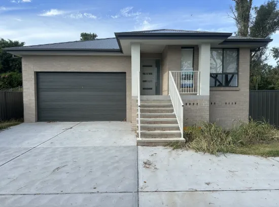 37 Ardersier Drive, Singleton, NSW 2330