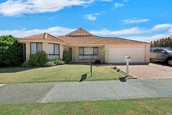 37 Braidwood Drive, Australind, WA 6233