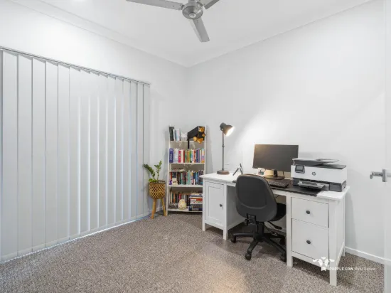 37 Broxburn Circuit, Spring Mountain, Qld 4300-Image