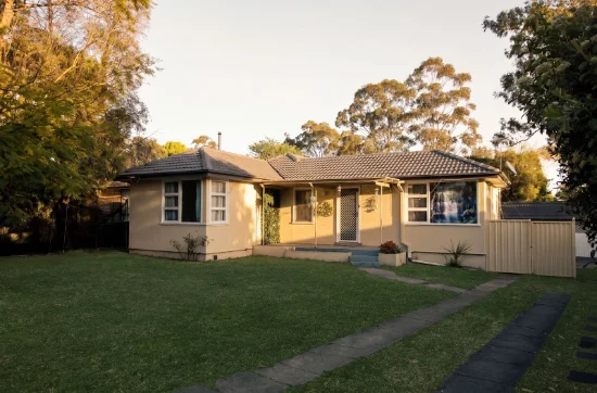37 Brudenell Avenue, Leumeah, NSW 2560