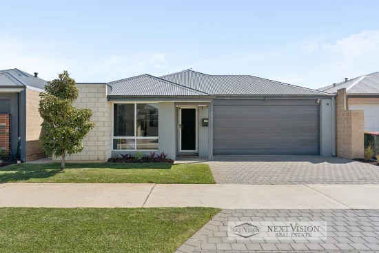 37 Canary Drive, Hammond Park, WA 6164
