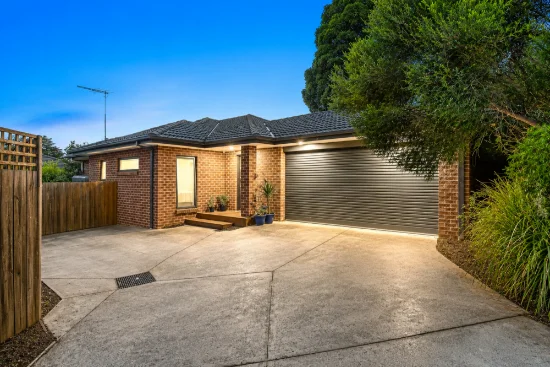 37 Canterbury Road, Montrose, Vic 3765