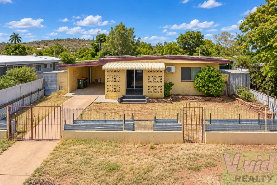 37 Cook Crescent, Mount Isa, Qld 4825