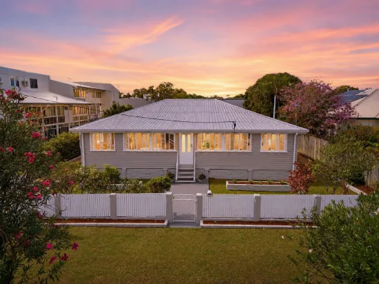 37 Cook Street, North Ward, Qld 4810