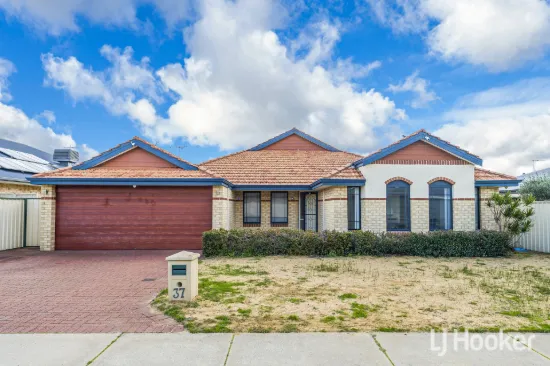 37 Copperback Circle, Huntingdale, WA 6110