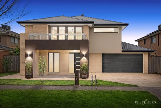 37 Deoro Parade, Clyde North, Vic 3978