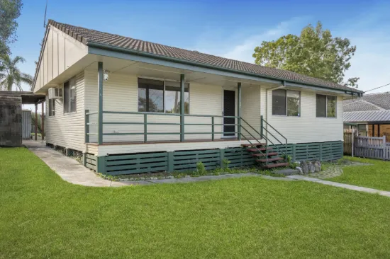 37 Diamond Street, Riverview, Qld 4303