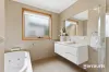 37 Edrington Park Drive, Berwick, Vic 3806-Image