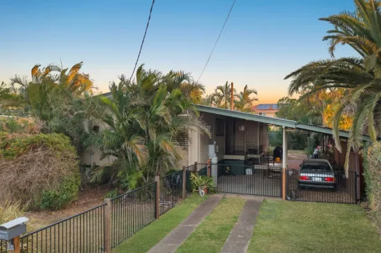 37 Edwards Street, Flinders View, Qld 4305