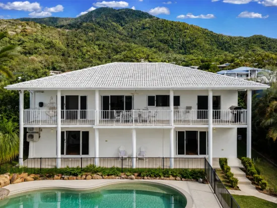 37 Eugenia Crescent, Redlynch, Qld 4870