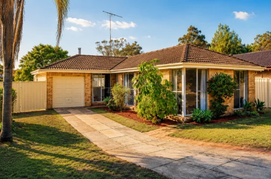 37 Goddard Crescent, Quakers Hill, NSW 2763
