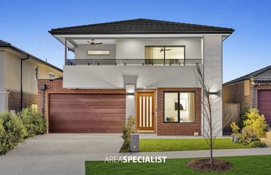 37 Greenfinch Drive, Clyde North, Vic 3978