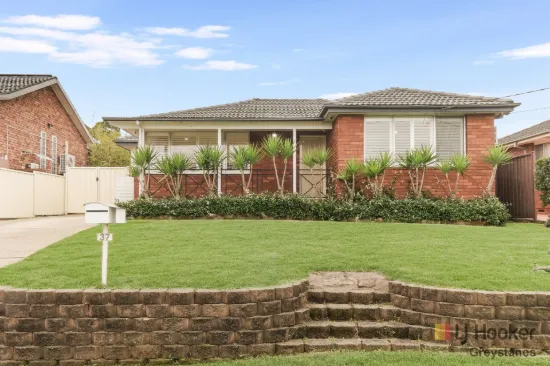 37 Grevillea Crescent, Greystanes, NSW 2145