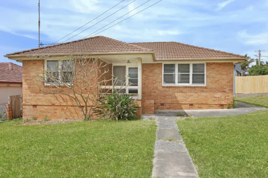 37 Hogarth Avenue, Mount Warrigal NSW 2528-Image