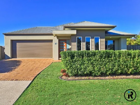 37 Homestead Circuit, Maudsland, Qld 4210