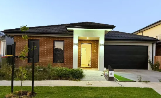 37 Hydrogen Circuit, Clyde North, Vic 3978