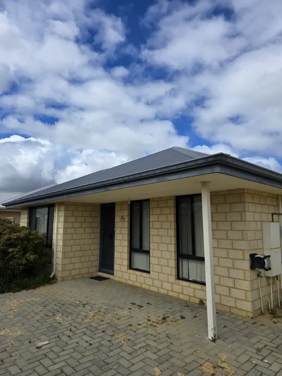 37 Lascelles Circus, Lakelands, WA 6180 - For Rent