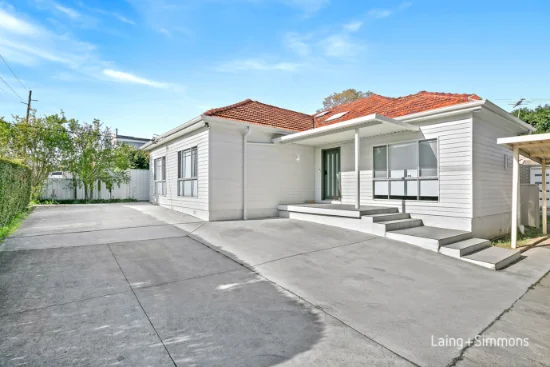 37 Lockwood St, Merrylands, NSW 2160