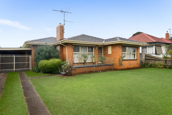 37 Longwarry Road, Drouin, Vic 3818