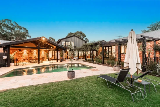 37 Margaret Street, Research, Vic 3095