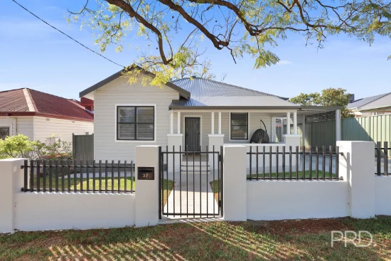 37 Mathews Street, Tamworth, NSW 2340