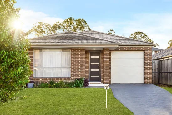 37 Matthias Street, Riverstone NSW 2765 - For Rent